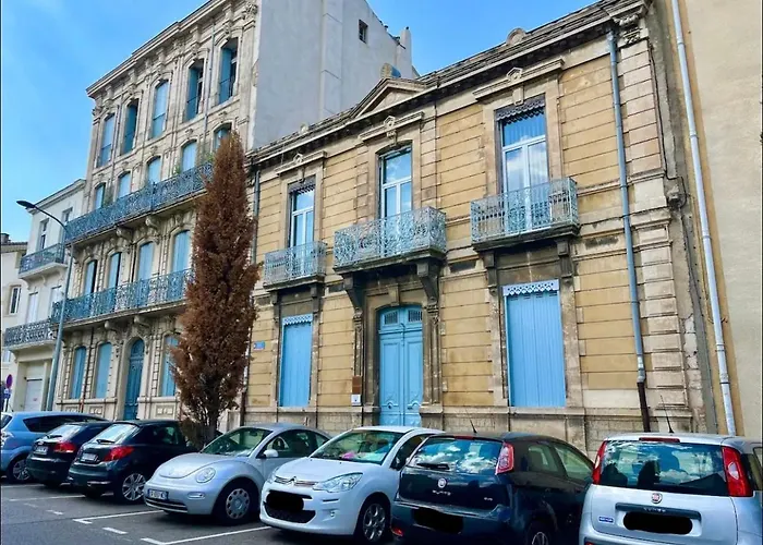 Appartement Du Forum,La Gare, 50 M2 , Climatisation, Garage, Cour