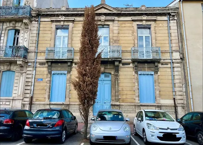 Appartement Du Forum,La Gare, 50 M2 , Climatisation, Garage, Cour