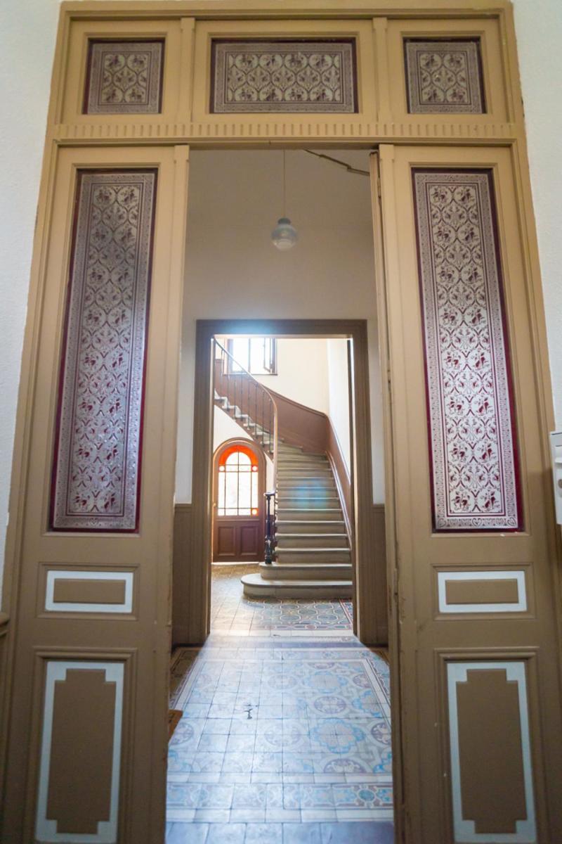 Apartamento Du Forum,la Gare, 50 M2 , Climatisation, Garage, Cour *
